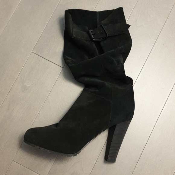 Burberry shoes - Picture 3 of 17